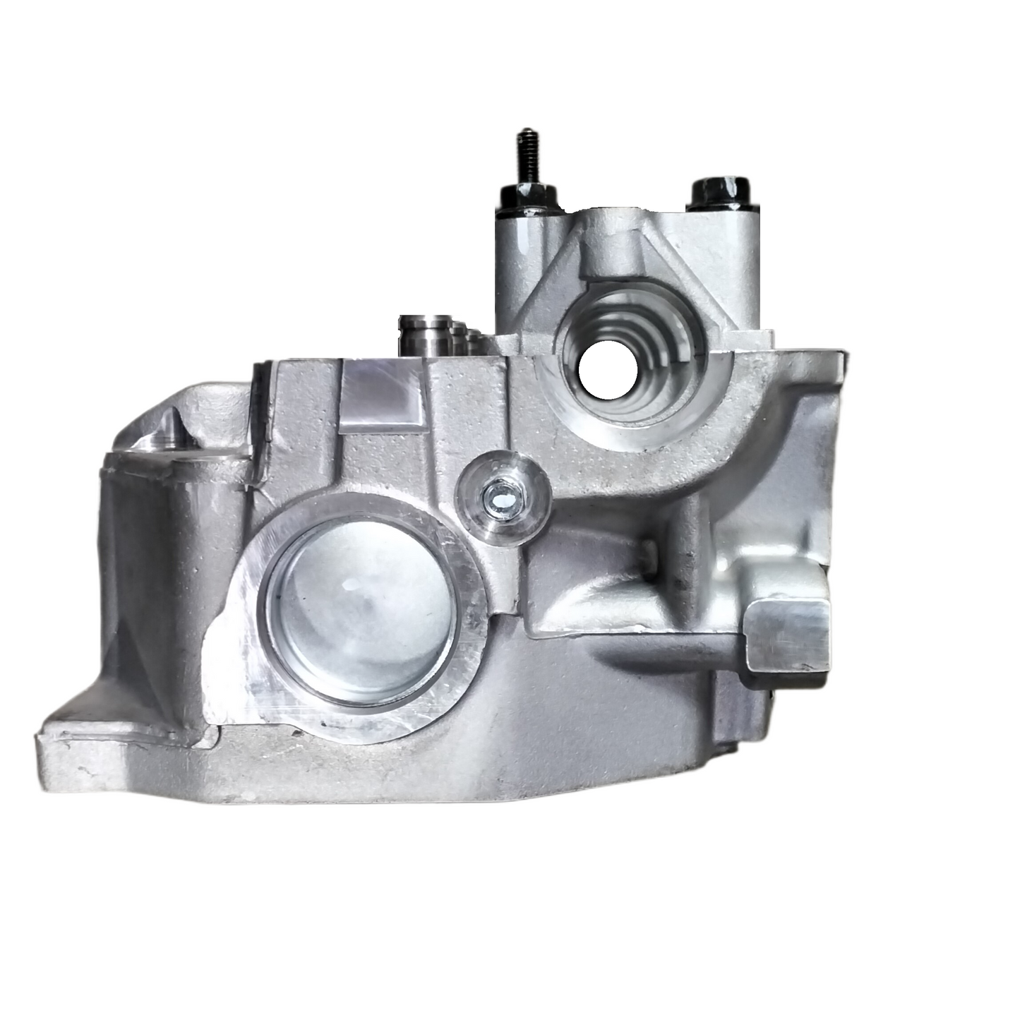 Mitsubishi 4D56 Cylinder head (Recessed valve) (Bare)